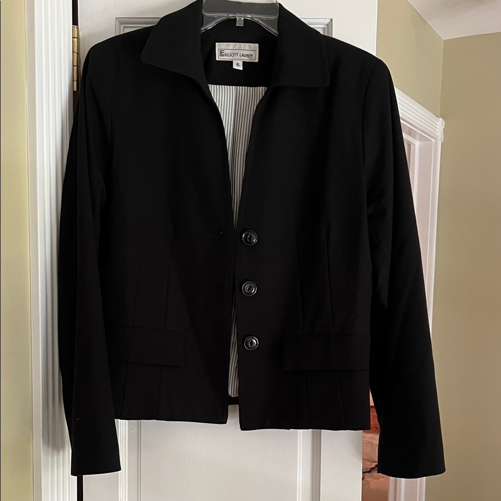 Elliott Lauren Women's Classic Black Blazer